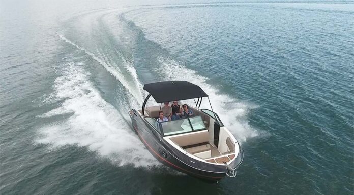 HOY EN ESLORAS PRESENTAMOS LA LANCHA QUEST 280 OPEN