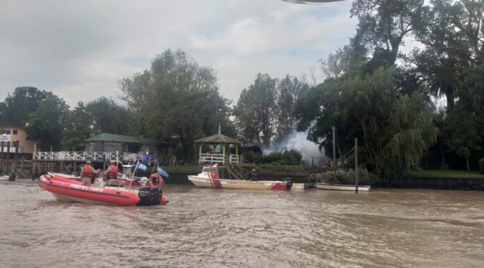 PREFECTURA COLABORÓ PARA SOFOCAR UN INCENDIO EN EL TIGRE
