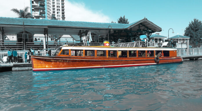 PARO DE LANCHAS COLECTIVAS: UNA DE LAS EMPRESAS AFECTADAS VOLVIÓ A PRESTAR SERVICIO ESTE MIÉRCOLES