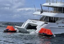 NAUFRAGIO – UN MEGAYATE DE 45 M TUVO QUE SER RESCATADO EN LAS COSTAS DE EEUU (VIDEO)