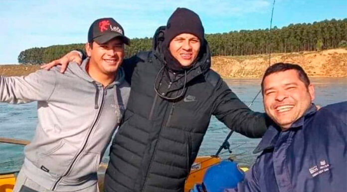 MARCOS ROJO DE PESCA: EL CAMPÉON CON BOCA SE EMBARCÓ EN CORRIENTES