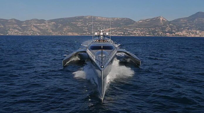 TENDENCIAS – YATES ELÉCTRICOS, LA ALTERNATIVA MÁS SOSTENIBLE PARA NAVEGAR EN EL VERANO EUROPEO