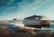 CANDELA PRESENTA EL P-12 SHUTLLE, UN FERRY ELÉCTRICO DE HISDROALAS QUE VUELA A 30 NUDOS