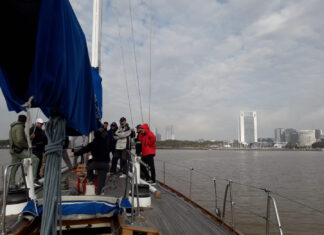 EL YATE ESPERANZA REALIZÓ UNA NAVEGACIÓN DE INSTRUCCIÓN CON ALUMNOS DEL CLUB NÁUTICO ENSENADA