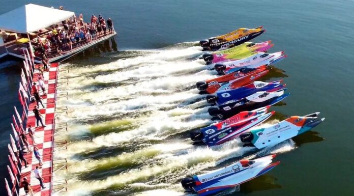 POR EL MALESTAR DE LA GENTE, SUSPENDIERON LA CARRERA DE F1 POWER BOAT EN SAN LUIS