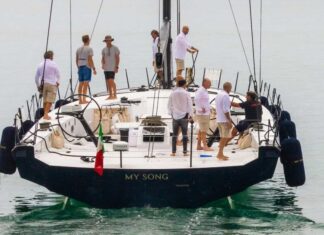 CLUBSWAN 80: LANZAMIENTO DE ‘MY SONG’, EL NUEVO MAXY YATE CONSTRUIDO PARA REGATAS