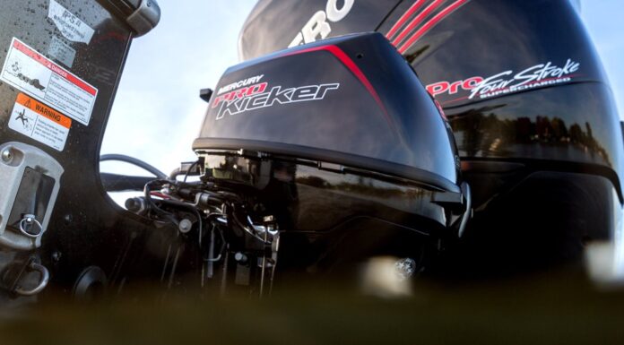 MERCURY PRESENTA MOTORES FUERA DE BORDA DE CUATRO TIEMPOS MÁS LIVIANOS