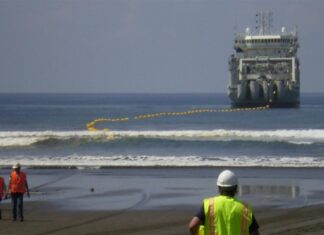 El ENACOM AUTORIZÓ A GOOGLE A INSTALAR UN CABLE QUE CONECTARÁ LAS TONINAS CON EEUU
