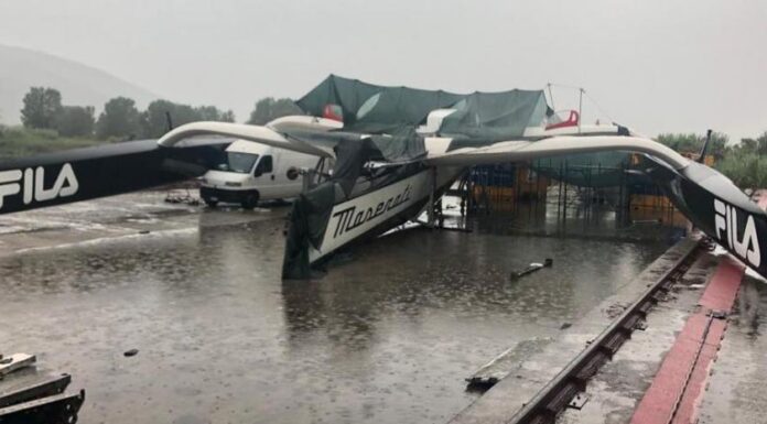 UNA VIOLENTA TORMENTA CAUSA GRAVES DAÑOS AL MULTI 70 MASERATTI