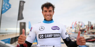 DE LIGURIA A CÓRCEGA EN WINDSURF: LA TRAVESÍA RÉCORD DEL ITALIANO MATTEO IACHINO