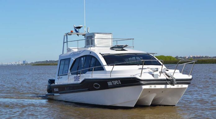 PRESENTACIÓN – CAT 700 HEAVY DUTY DE NAUTIGLASS