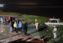 VUELCO DE UNA LANCHA EN CORONDA: SIGUE SIN APARECER UN HOMBRE DE 60 AÑOS Y UN BEBÉ CONTINÚA INTERNADO EN GRAVE ESTADO