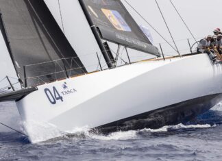 NEO YACHT DESEMBARCA EN EL SALÓN NÁUTICO DE GÉNOVA CON DOS EJEMPLARES ÚNICOS