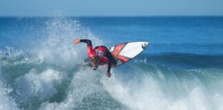 EL EQUIPO DE SURF DE EEUU APLICA LA INTELIGENCIA ARTIFICIAL PARA MEJORAR EL RENDIMIENTO Y REDUCIR RIESGOS DE ACCIDENTE