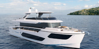 ABSOLUTE YACHTS EN CANNES CON EL NAVETTA 75 EN PRIMICIA MUNDIAL