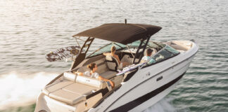 SEA RAY PRESENTA LA SLX 260 SURF