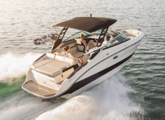 SEA RAY PRESENTA LA SLX 260 SURF