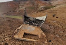 EL “BARCO FANTASMA” DE LA 2º GUERRA MUNDIAL EMERGE EN UN LAGO AFECTADO POR LA SEQUIA: “SU HUNDIMIENTO SIGUE SIENDO UN MISTERIO”