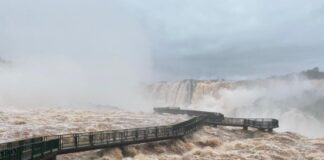 DESPUÉS DE LA CRECIDA, REABRE LAS CATARATAS DEL IGUAZÚ, PERO SEGUIRÁ CERRADA LA GARGANTA DEL DIABLO