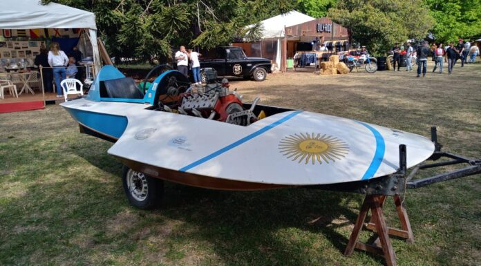 EL MUSEO NÁUTICO ARGENTINO Y SUS HISTÓRICAS LANCHAS EN “AUTO CLÁSICA 2022”