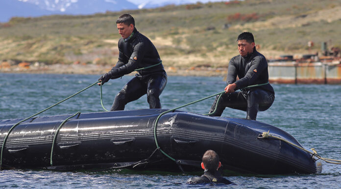 SE DESARROLLÓ EL CURSO DE OPERADOR DE BOTES DE ASALTO ANFIBIO