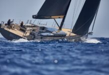 YYACHTS ENTREGA EL VELERO INSIGNIA Y9 “BELLA”