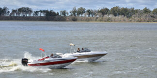 PASEOS EN LANCHA POR LAS LAGUNAS: DOS DESTINOS CON LOS MEJORES ATARDECERES DE LA PROVINCIA DE BUENOS AIRES