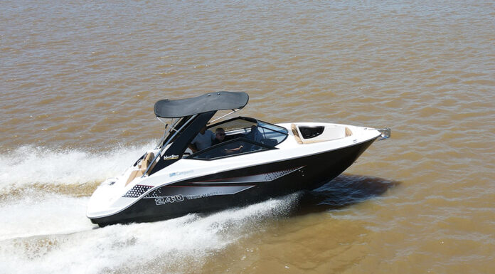 PRESENTACIÓN – CAMPANILI 240 WAKE MASTER (VIDEO)