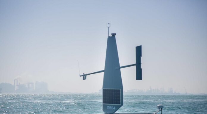 SAILDRONE: ESTADOS UNIDOS DESPLEGARÁ 100 DE ESTOS VELEROS NO TRIPULADOS