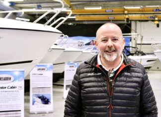 EL PRESIDENTE DE ASKELADDEN DESAFÍA A LOS FABRICANTES DE MOTORES FUERA DE BORDA DEL MUNDO