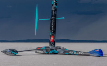 ¡222,4 KM/H! EMIRATES TEAM NEW ZEALAND BATE EL RÉCORD CON GLENN ASHBY A BORDO DE HORONUKU