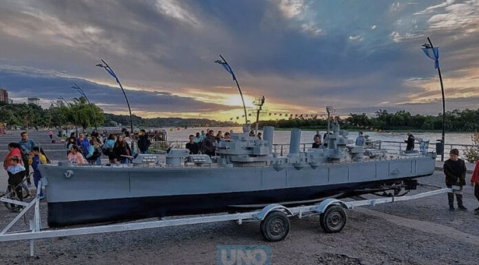 LA RÉPLICA DEL CRUCERO GENERAL BELGRANO ESTÁ LISTA PARA UNA NUEVA PRUEBA DE NAVEGACIÓN