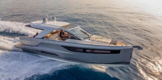 JEANNEAU DB/43, UN DAY BOAT QUE APUNTA A LA EXCELENCIA