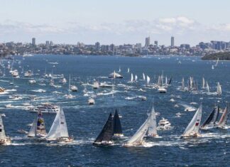 INSULTOS Y VELEROS A PUNTO DE CHOCAR EN LA REGATA MÁS ATRACTIVA DE AUSTRALIA