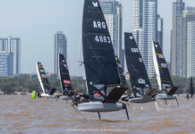 SE COMPLETÓ AYER EL TERCER DÍA DE REGATAS EN EL MUNDIAL DE LA CLASE MOTH EN EL RÍO DE LA PLATA