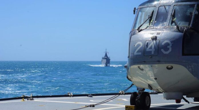 LOS HELICÓPTEROS SEA KING YA SE ENCUENTRAN A BORDO DEL ROMPEHIELOS ALMIRANTE IRIZAR PARA PARTICIPAR DE LA CAMPAÑA ANTÁRTICA 2022/2023