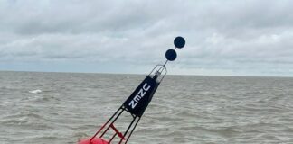 UNEN FONDEÓ UNA NUEVA BOYA EN EL RÍO DE LA PLATA