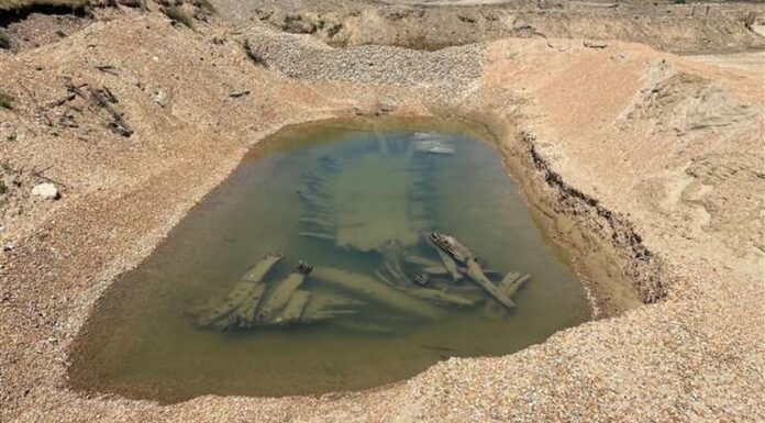 INSÓLITO DESCUBRIMIENTO NAVAL EN INGLATERRA