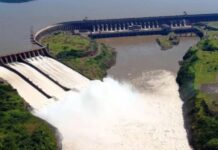 REABRIERON LAS COMPUERTAS DEL VERTEDERO DE LA REPRESA DE ITAIPÚ POR EL AUMENTO DEL CAUDAL DEL RÍO PARANÁ