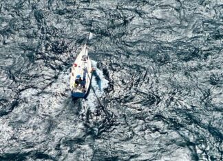 “QUEDAMOS SIN TIMÓN”: TRIPULANTES DE VELERO RESCATADO EN EL MAR CARIBE