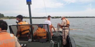 RESCATARON A UN HOMBRE QUE REALIZABA UN DEPORTE ACUÁTICO EN EL RÍO URUGUAY
