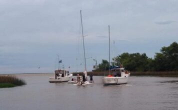 SE HUNDIÓ UN VELERO EN EL CANAL DE ACCESO AL PUERTO DE SAN ISIDRO
