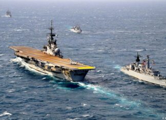 BRASIL HUNDE SU ÚLTIMO PORTAAVIONES, UNA BOMBA AMBIENTAL DE 33.000 TONELADAS