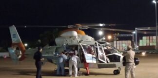 VIDEO – DRAMÁTICO RESCATE DE UN PRÁCTICO QUE SUFRIÓ UN ACV A BORDO DE UN BUQUE DE CARGA EN EL PARANÁ