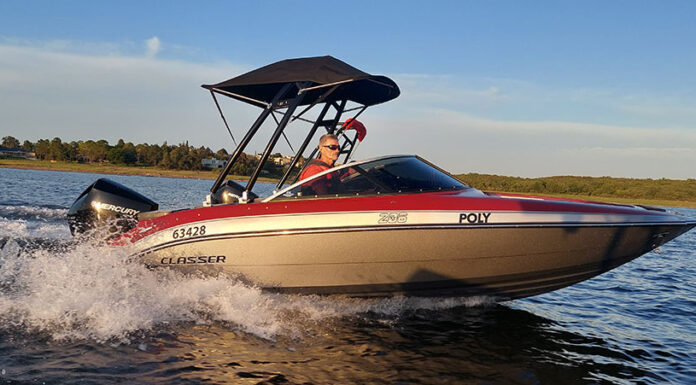 TV – HOY EN ESLORAS PRESENTAMOS LA LANCHA CLASSER 206 DEL ASTILLERO FUENTES