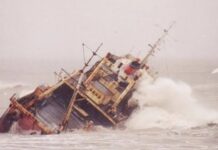 A 34 AÑOS DE LA TORMENTA QUE SACUDIÓ MAR DEL PLATA Y ENCALLÓ AL BARCO MARCELINA DE CIRIZA