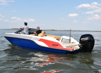 TV – HOY EN ESLORAS PRESENTAMOS LA LANCHA PICCINI 209 DESDE RESISTENCIA