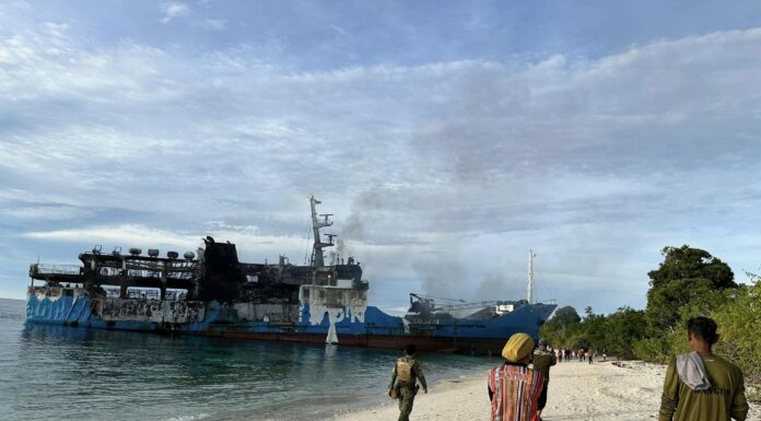 VIDEO – AL MENOS 28 FALLECIDOS Y SIETE DESAPARECIDOS EN EL INCENDIO DE UN FERRY EN FILIPINAS