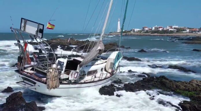 LA HISTORIA DE AMOR DEL HOMBRE QUE ENCALLÓ SU VELERO EN LA PALOMA