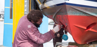 ¿CUANTO ANTIFOULING NECESITAMOS PARA CUIDAR EL BARCO?